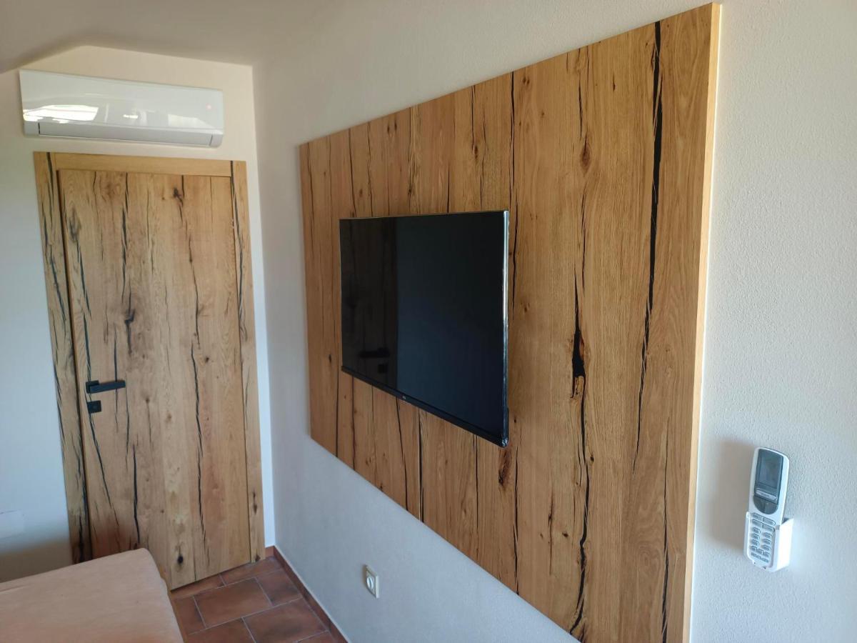 Sklep Vino Strycek Guest House Velké Bílovice Eksteriør bilde