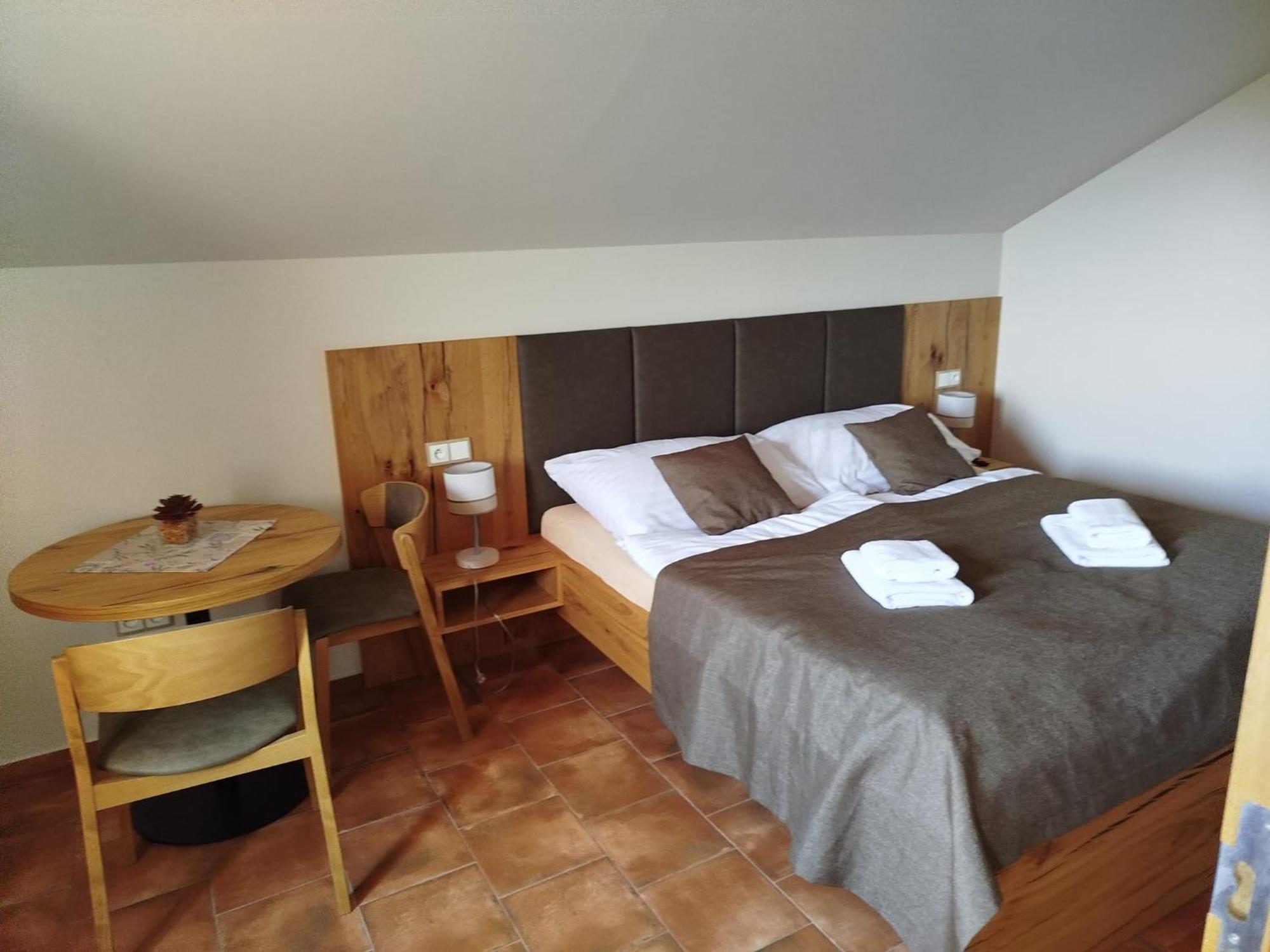 Sklep Vino Strycek Guest House Velké Bílovice Eksteriør bilde